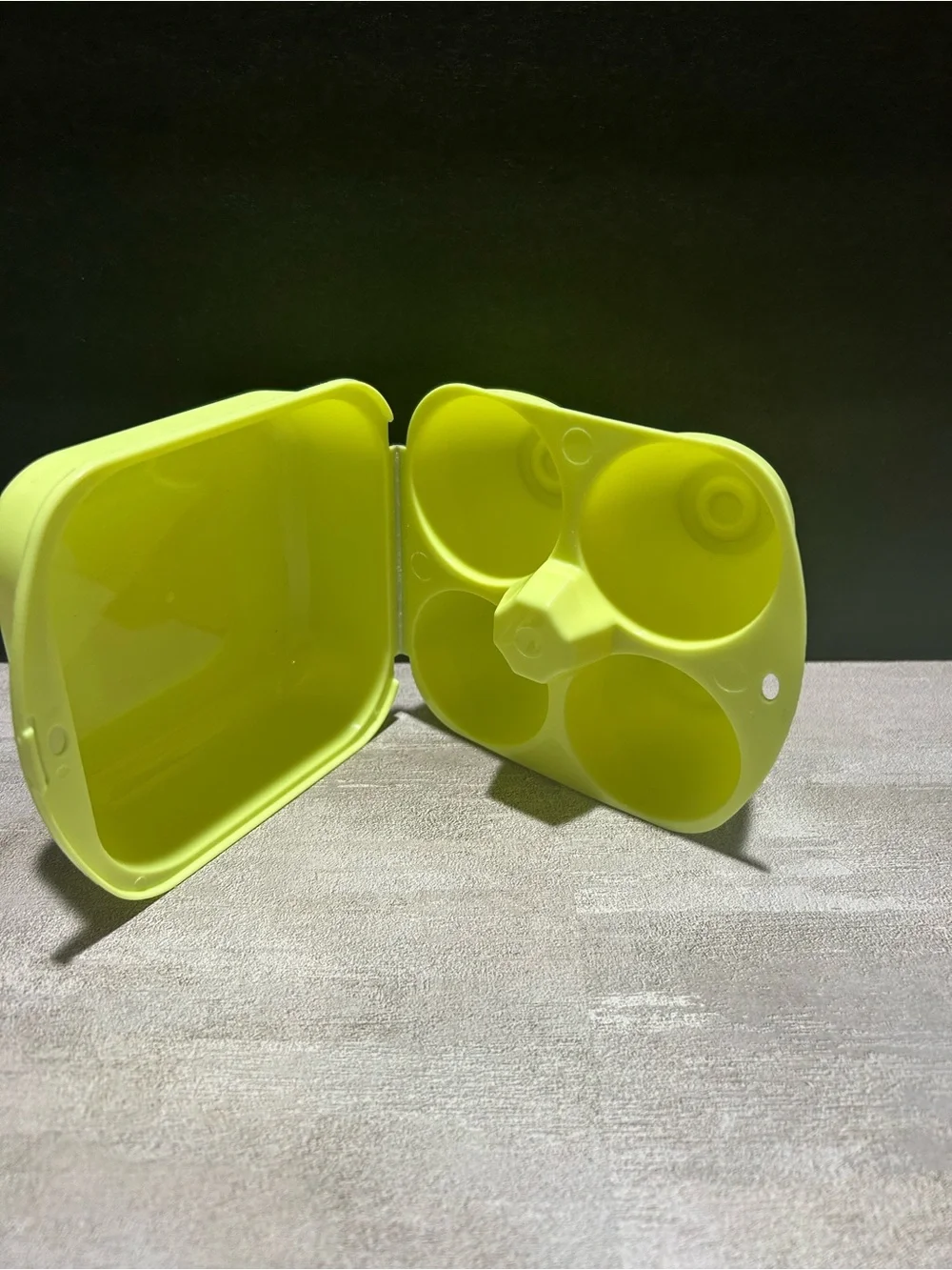 know & love Cage Free Egg Container - Neon Yellow